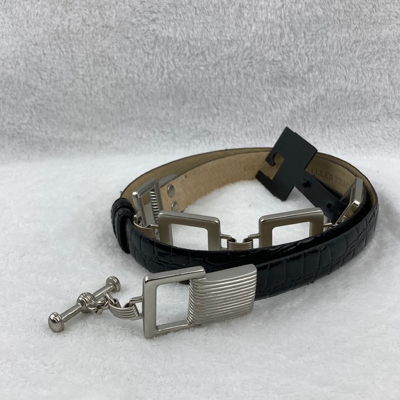 Ellen Tracy Accessories - Ellen Tracy Women’s NWOT Reptile Embossed Belt OS